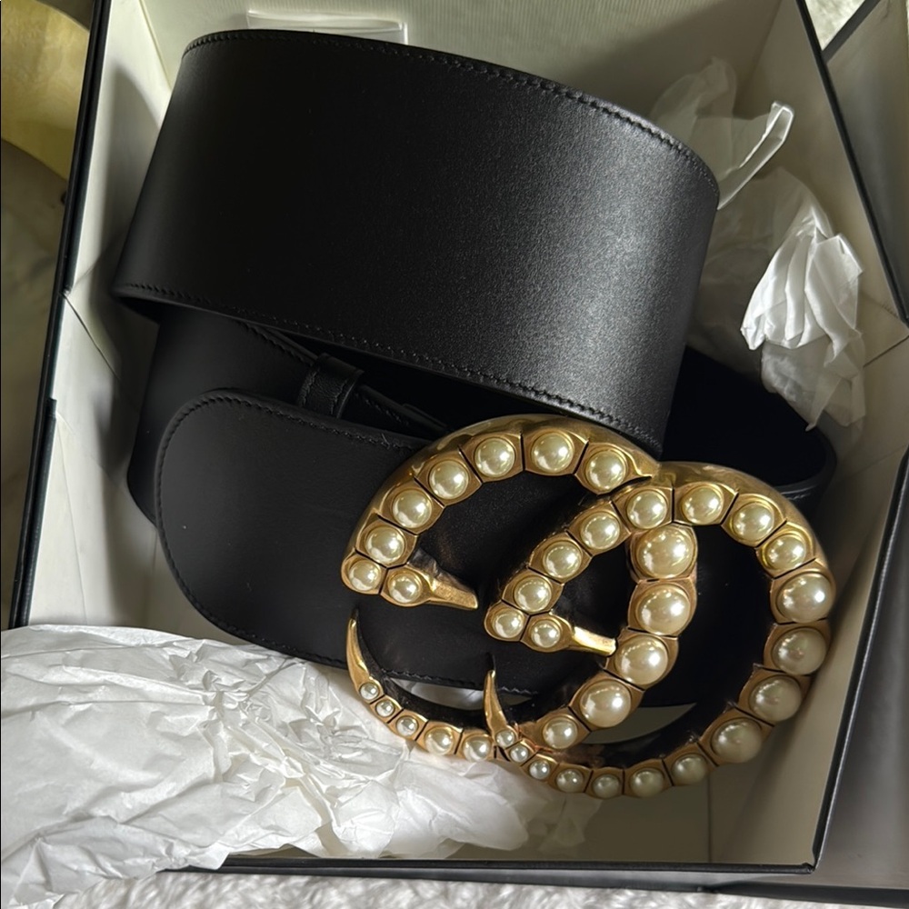 Gucci Black and Gold Belt with Double G Design